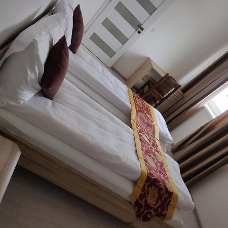 Sun-House Pension&Restaurant -Parkingfree- Praga Zewnętrze zdjęcie